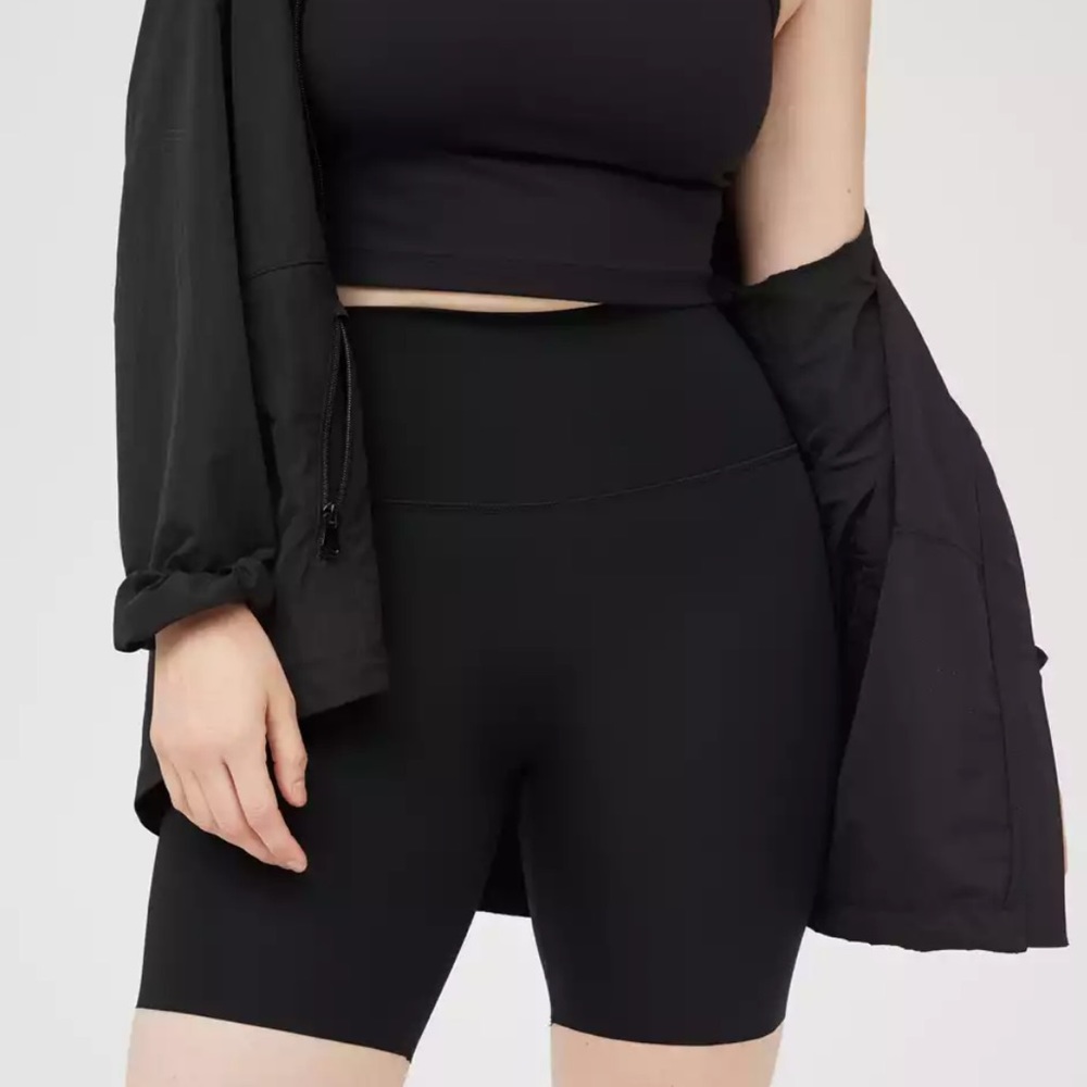 AERIE BLACK BIKER SHORTS